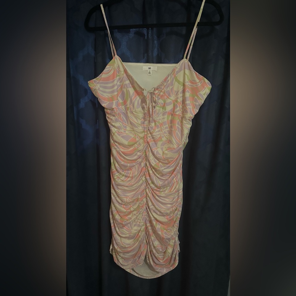 Women’s multi colored summer dress.